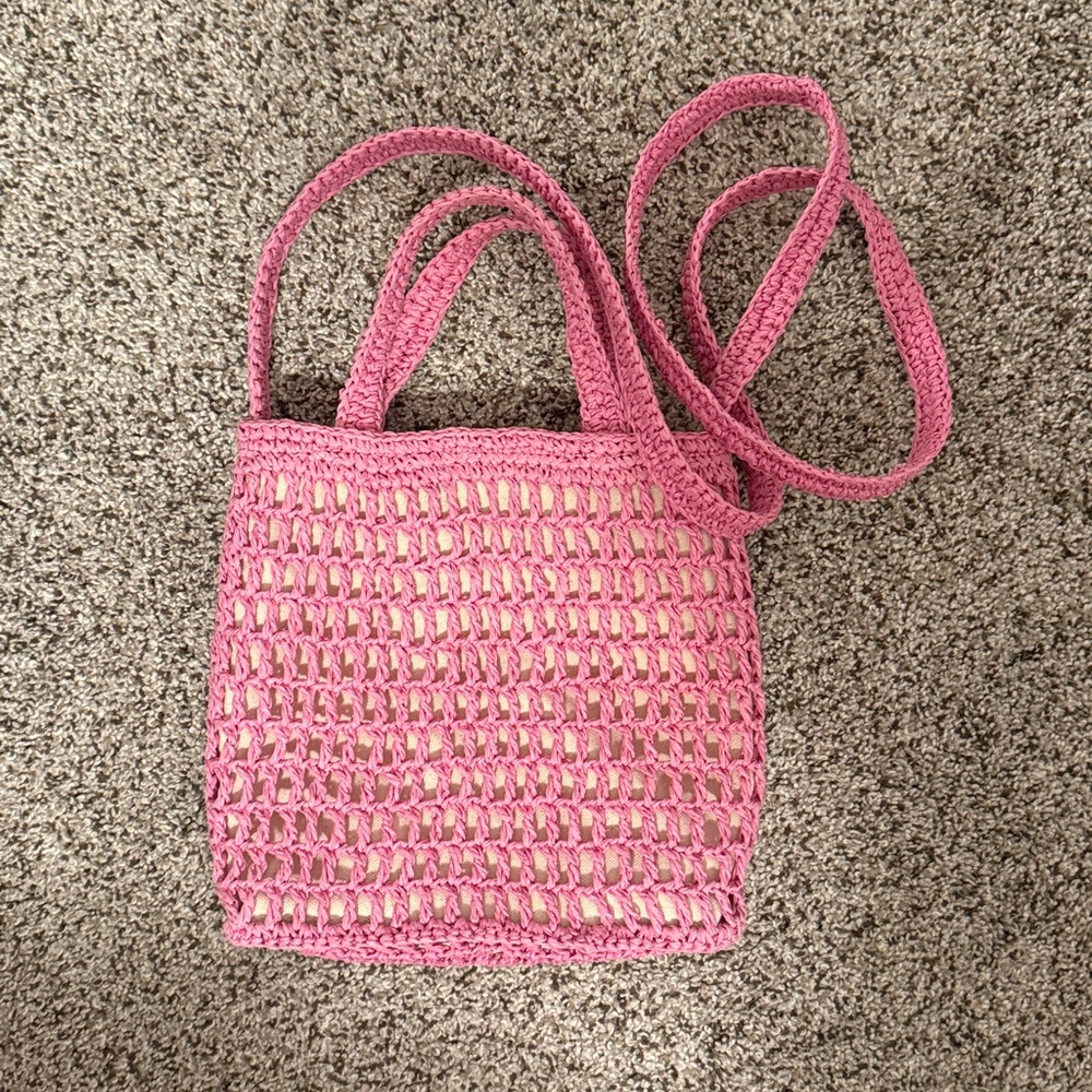 The small transport crossbody: straw edition hot pink - Picture 6 of 7
